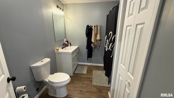 $105,000 | 217 East Tremont Street, Waverly, IL 62692