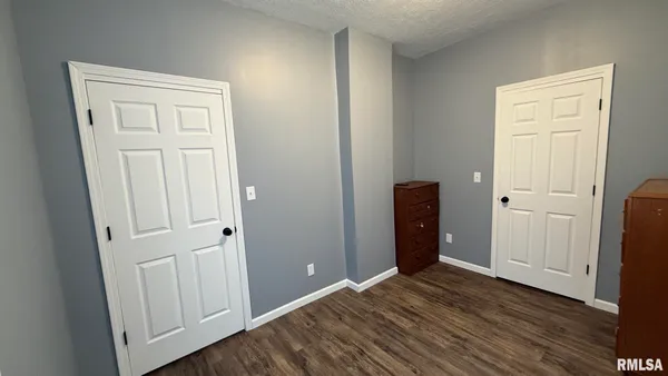 $105,000 | 217 East Tremont Street, Waverly, IL 62692