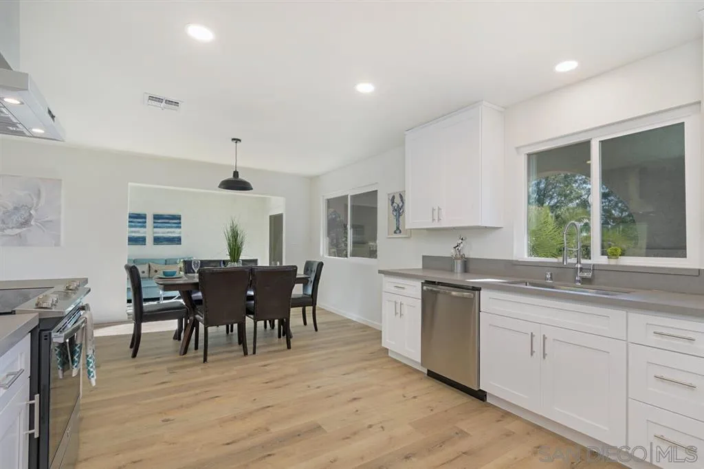 696 Amigos Road Ramona, CA 92065 - Photo 12 of 24 Gallery Image 12