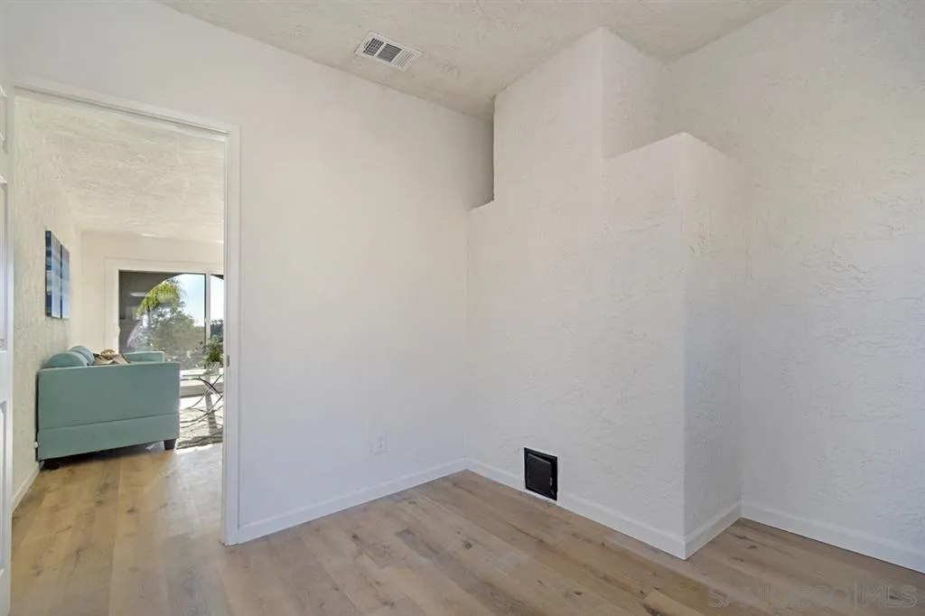696 Amigos Road Ramona, CA 92065 - Photo 14 of 24 Gallery Image 14