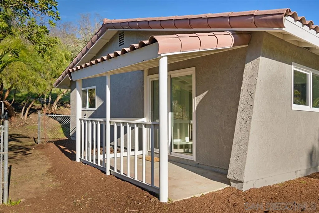 696 Amigos Road Ramona, CA 92065 - Photo 23 of 24 Gallery Image 23