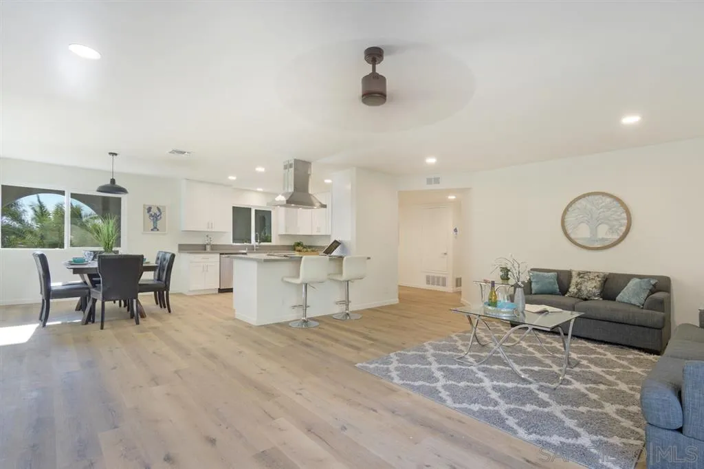 696 Amigos Road Ramona, CA 92065 - Photo 7 of 24 Gallery Image 7