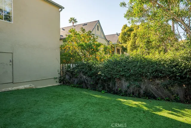 $899,000 | 1119 Princeton Drive, Glendale, CA 91205