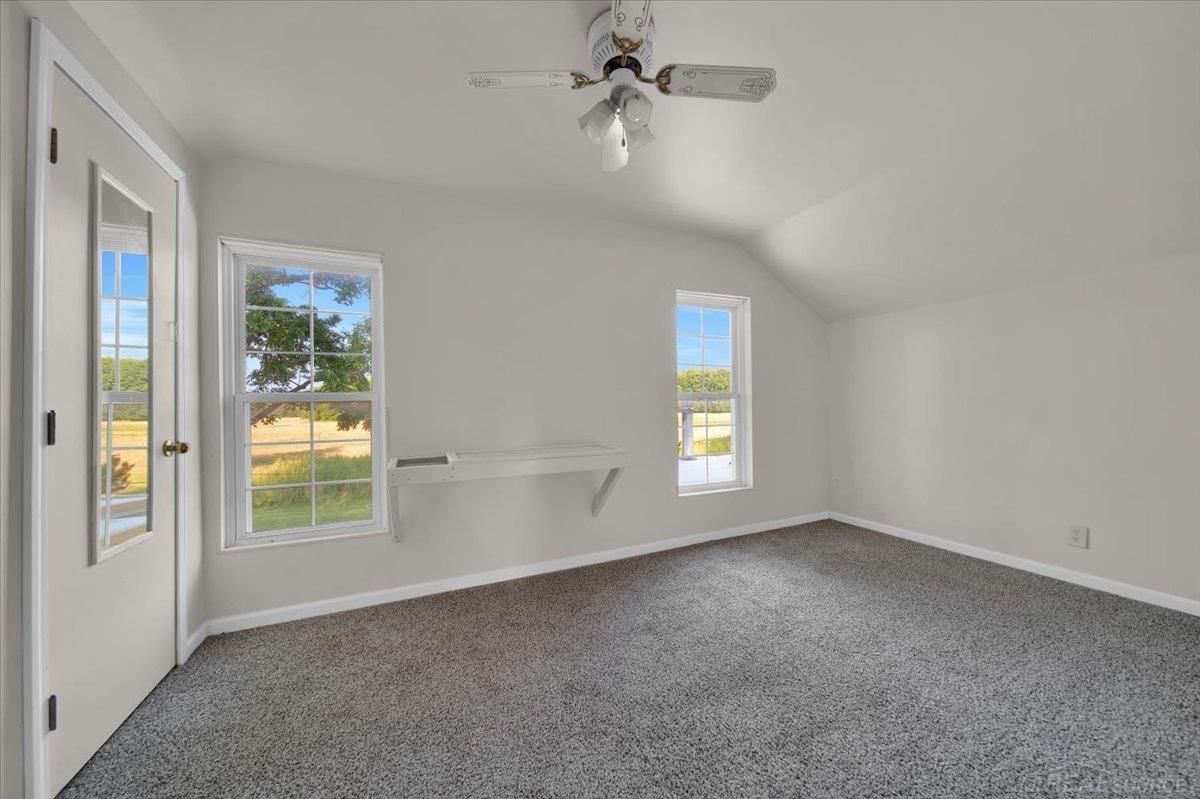 7364 Fargo Road Avoca, MI 48006 - Photo 15 of 18 50145831-ca9ba9c3-5f91-42f1-a329-80e0c12b807c.JPG