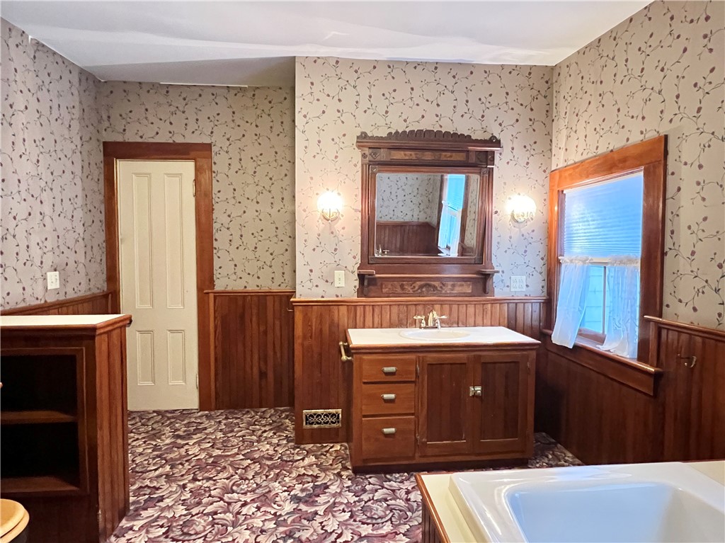 13565 State Highway Oneonta, NY 13820 - Photo 31 of 50 Full Bath alt. view