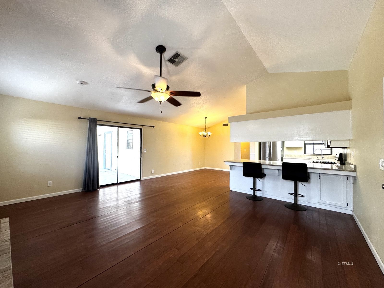 1105 Rebecca Avenue Ridgecrest, CA 93555 - Photo 11 of 27