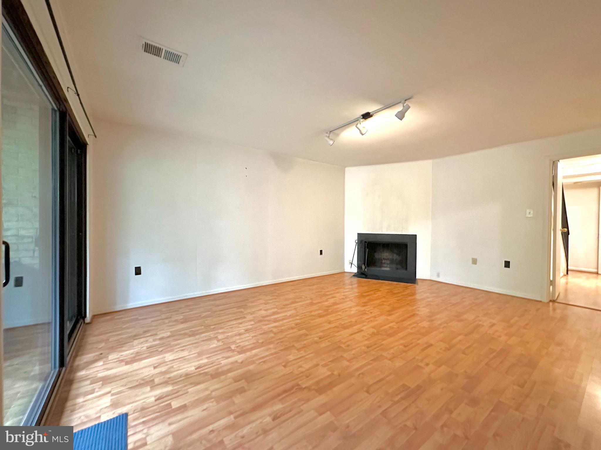 8119 Inverness Ridge Road Potomac, MD 20854 - Photo 31 of 42