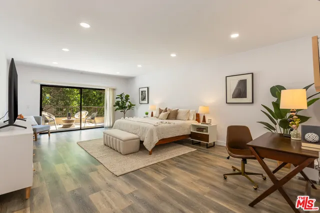 $6,250 | 1210 North Kings Road, Unit 101, West Hollywood, CA 90069