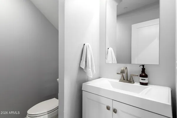 $599,500 | 2601 North 27th Street, Unit 4, Phoenix, AZ 85008