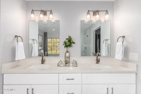 $599,500 | 2601 North 27th Street, Unit 4, Phoenix, AZ 85008