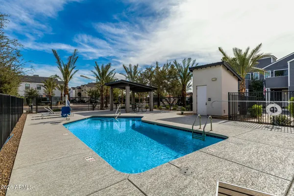 $599,500 | 2601 North 27th Street, Unit 4, Phoenix, AZ 85008