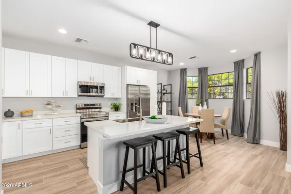 $599,500 | 2601 North 27th Street, Unit 4, Phoenix, AZ 85008