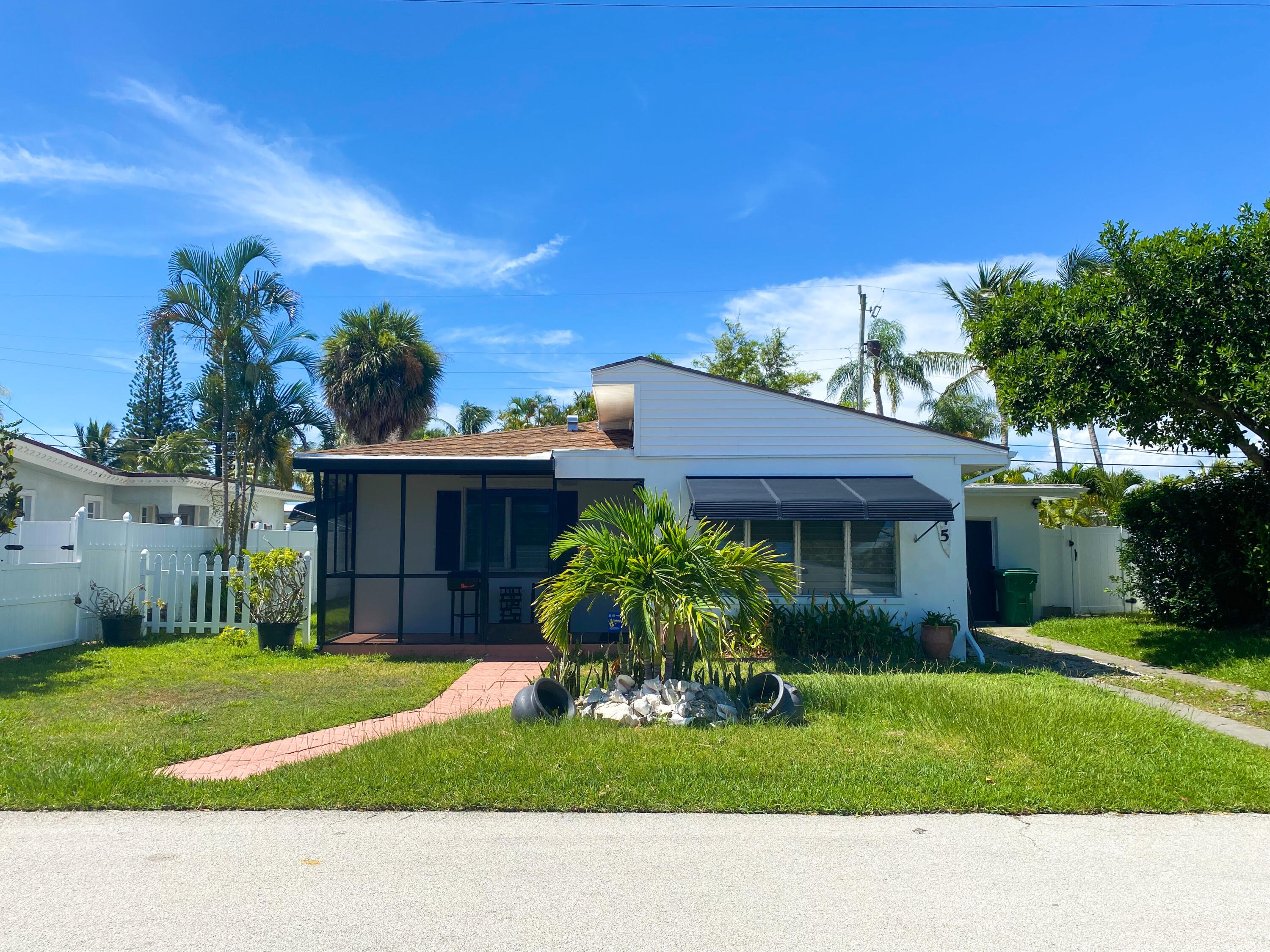 245 East 25th Street Riviera Beach, FL 33404 - Photo 2 of 23 Front Exterior