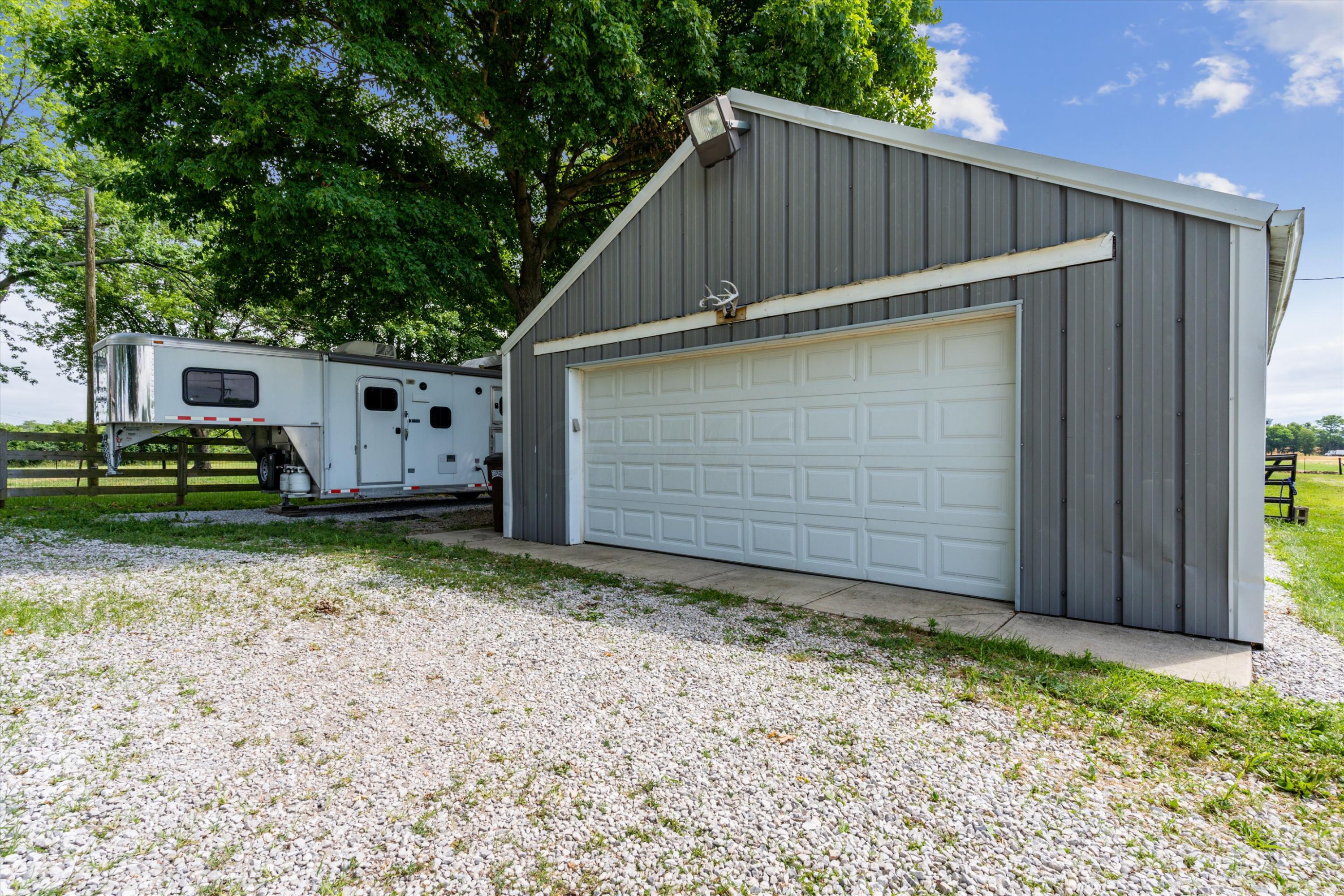 13930 London Road Orient, OH 43146 - Photo 35 of 79 Gallery Image 35