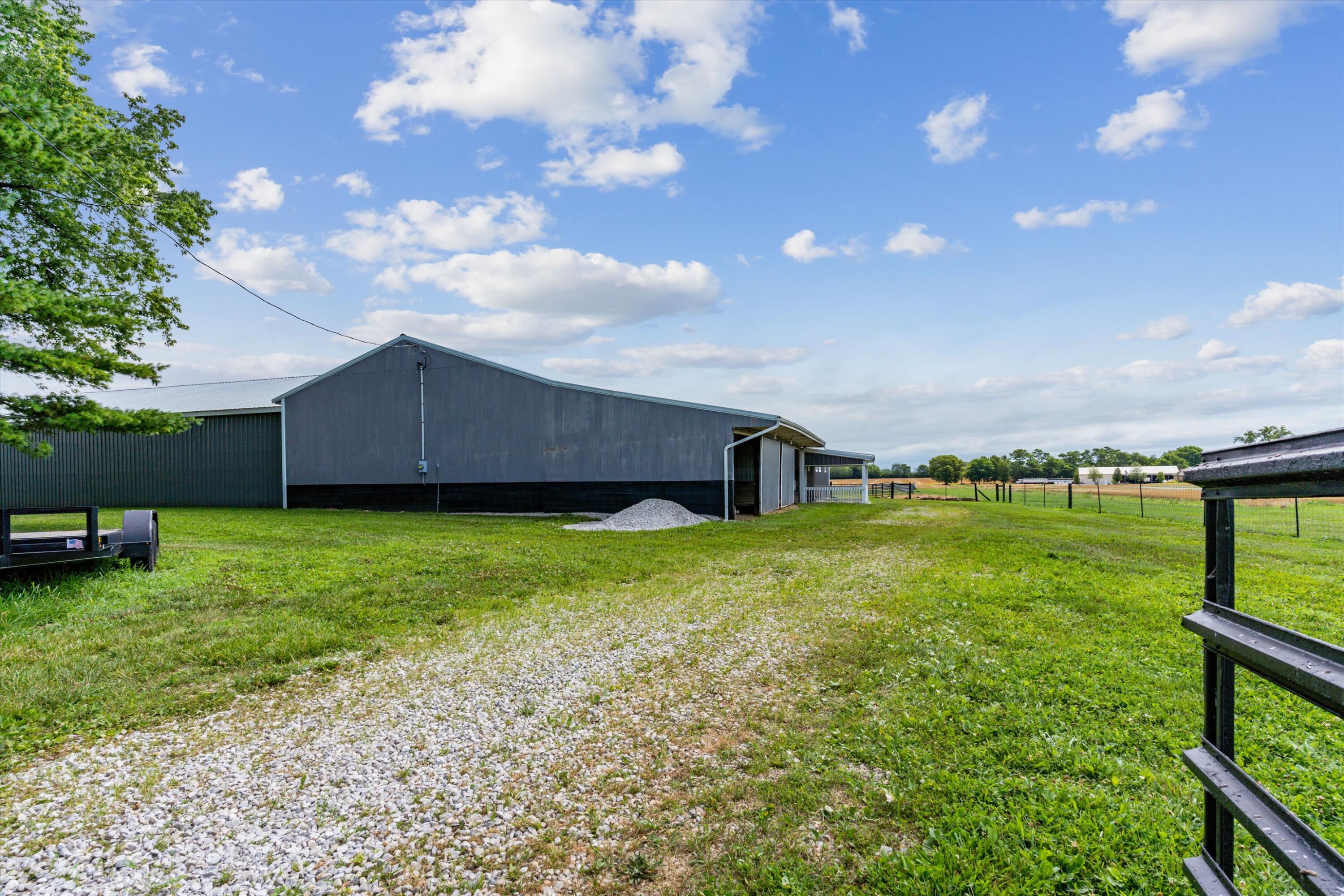13930 London Road Orient, OH 43146 - Photo 37 of 79 Gallery Image 37
