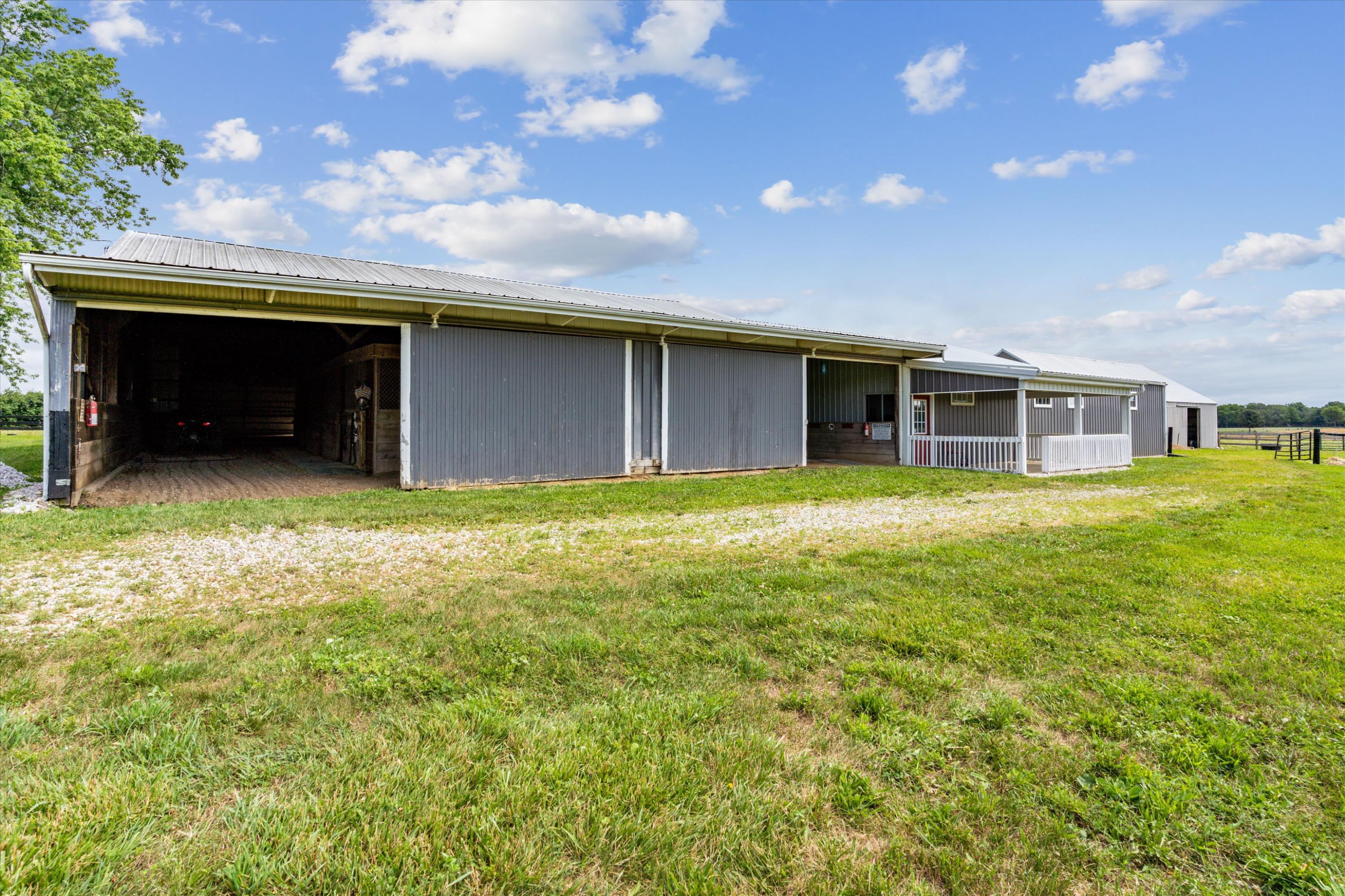 13930 London Road Orient, OH 43146 - Photo 39 of 79 Gallery Image 39