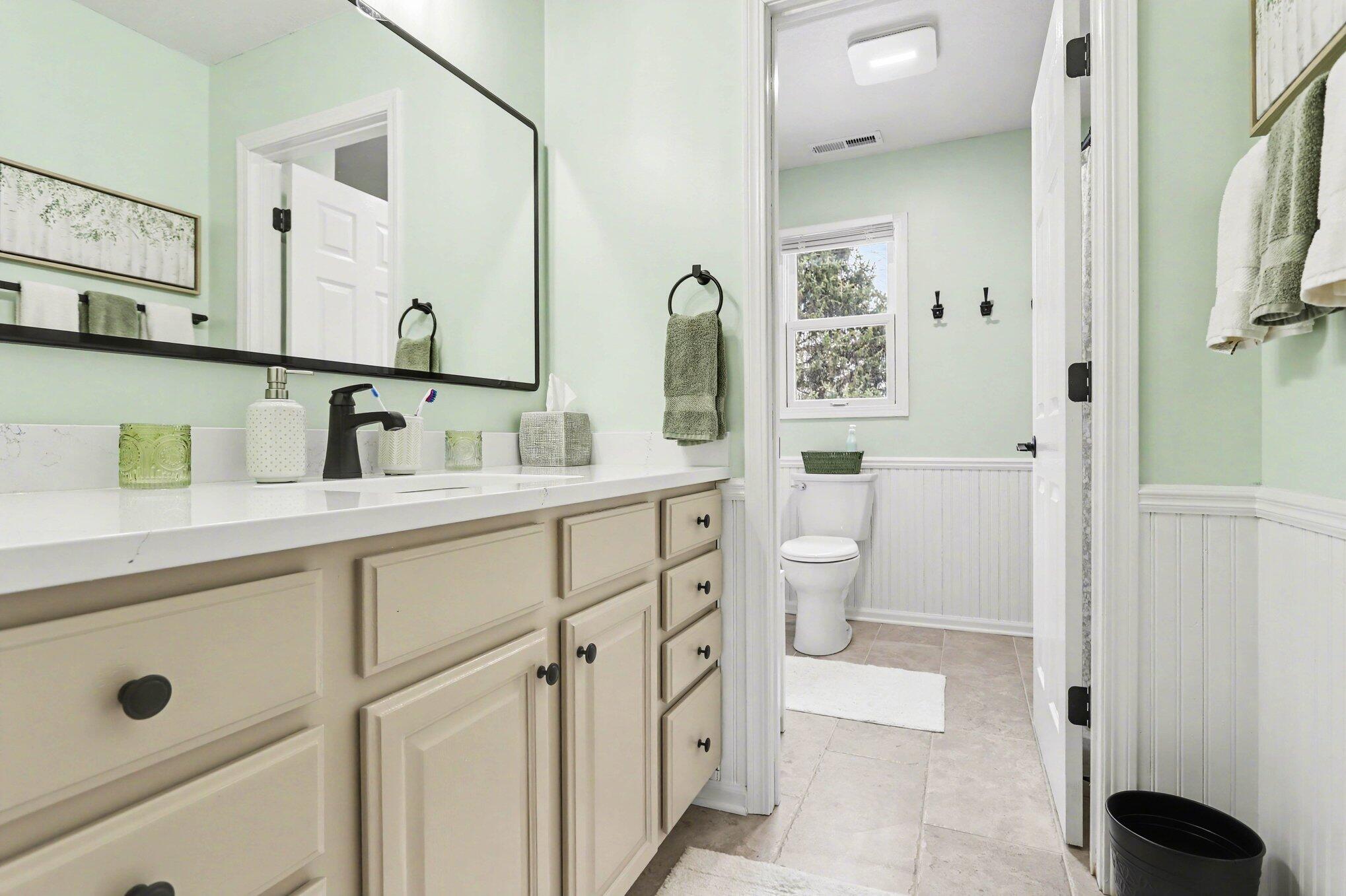 228 Hatch Avenue Coldwater, MI 49036 - Photo 16 of 26 003_file_4786