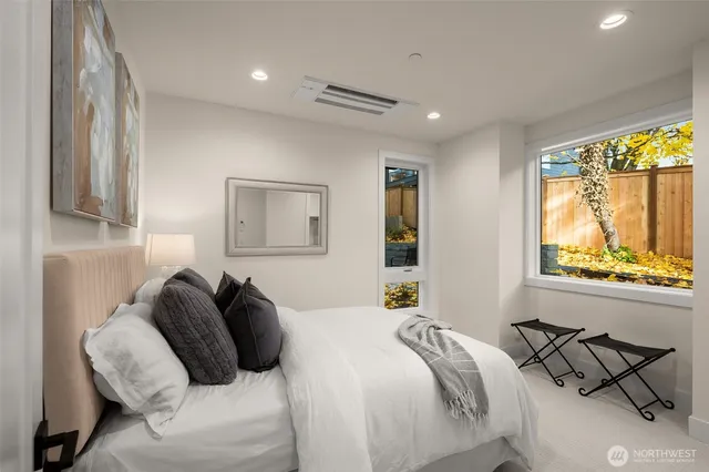 $1,650,000 | 13318 132nd Avenue Northeast, Kirkland, WA 98034