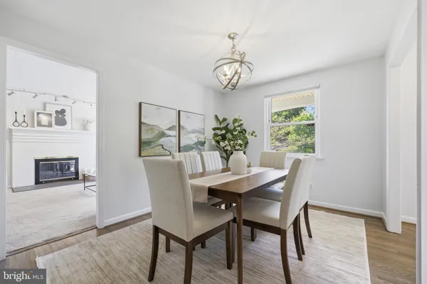$785,000 | 10809 Drumm Avenue, Kensington, MD 20895