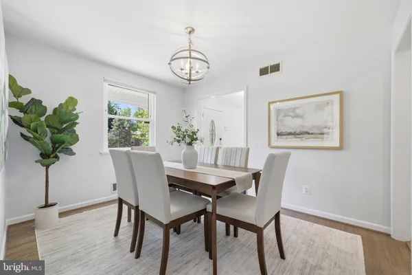 $785,000 | 10809 Drumm Avenue, Kensington, MD 20895