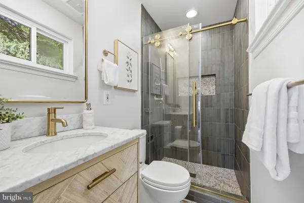 $785,000 | 10809 Drumm Avenue, Kensington, MD 20895