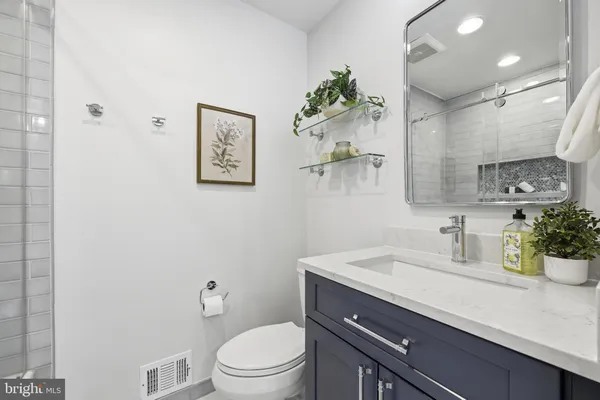$785,000 | 10809 Drumm Avenue, Kensington, MD 20895