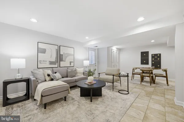 $785,000 | 10809 Drumm Avenue, Kensington, MD 20895