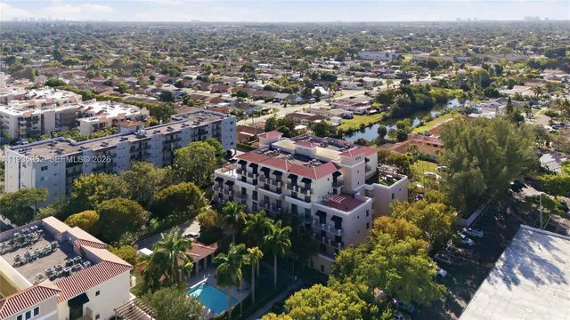 $2,800 | 8430 Southwest 8th Street, Unit 405B, Miami, FL 33144