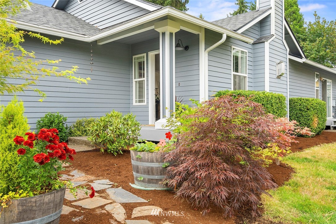 715 232nd Street Southeast Bothell, WA 98021 - Photo 3 of 24