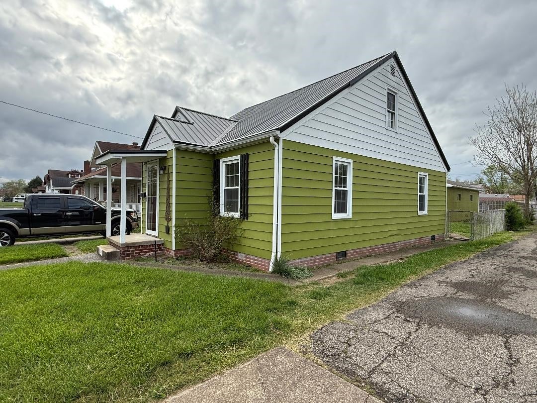 3022 Auburn Road Huntington, WV 25704 - Photo 23 of 28 Gallery Image 23