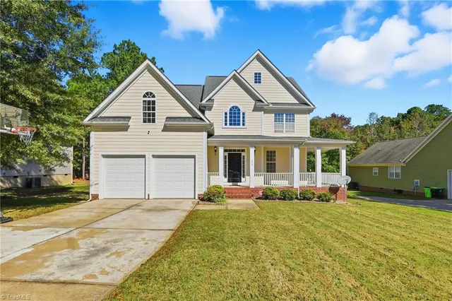 $414,900 | 370 Long View Drive, Franklinton, NC 27525