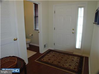 9 Warwick Road West Windsor, NJ 08550 - Photo 3 of 12 Foyer