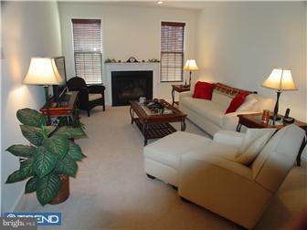 9 Warwick Road West Windsor, NJ 08550 - Photo 6 of 12 Living Room