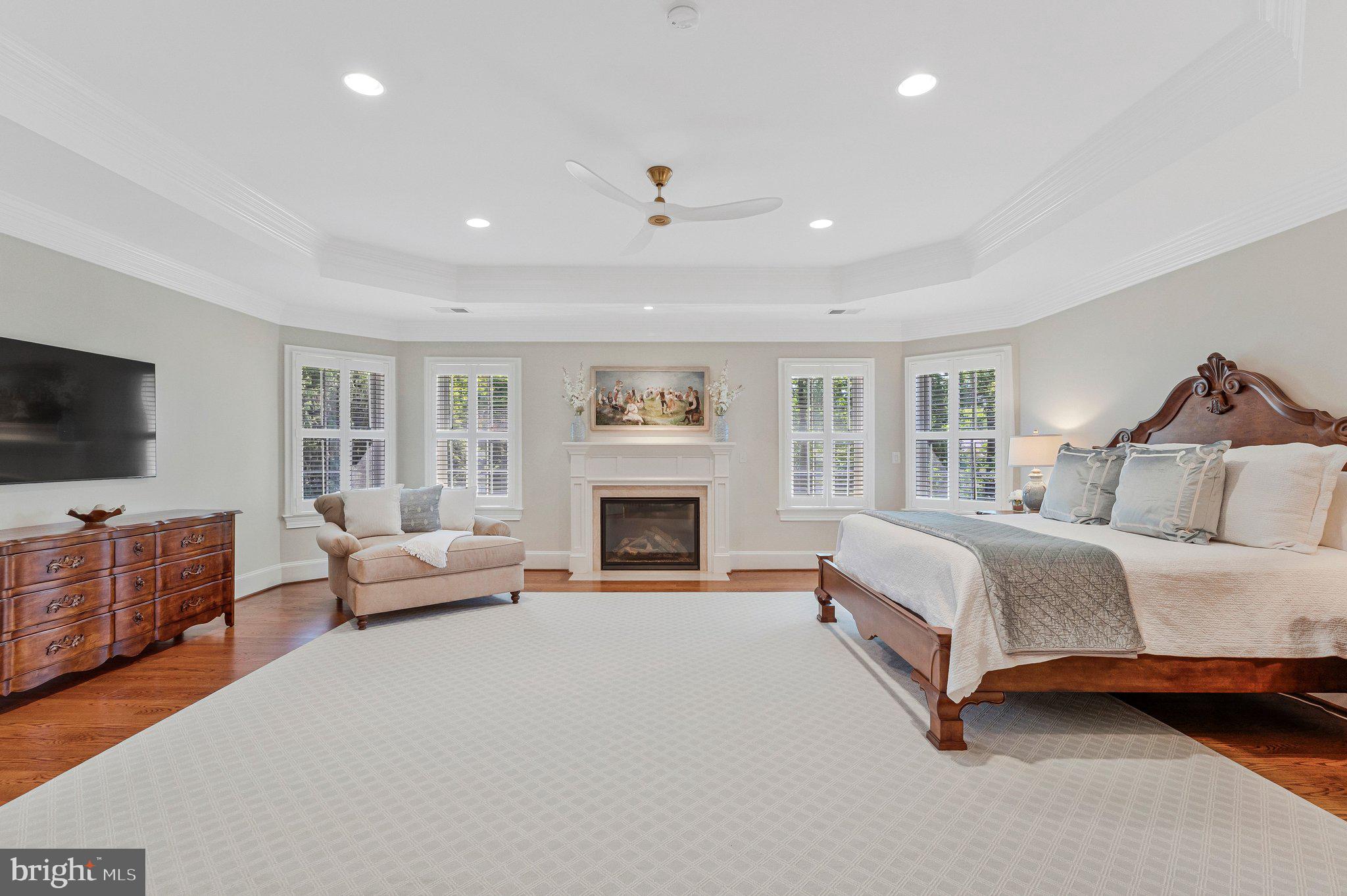 6807 Wemberly Way McLean, VA 22101 - Photo 27 of 82 Primary Bedroom