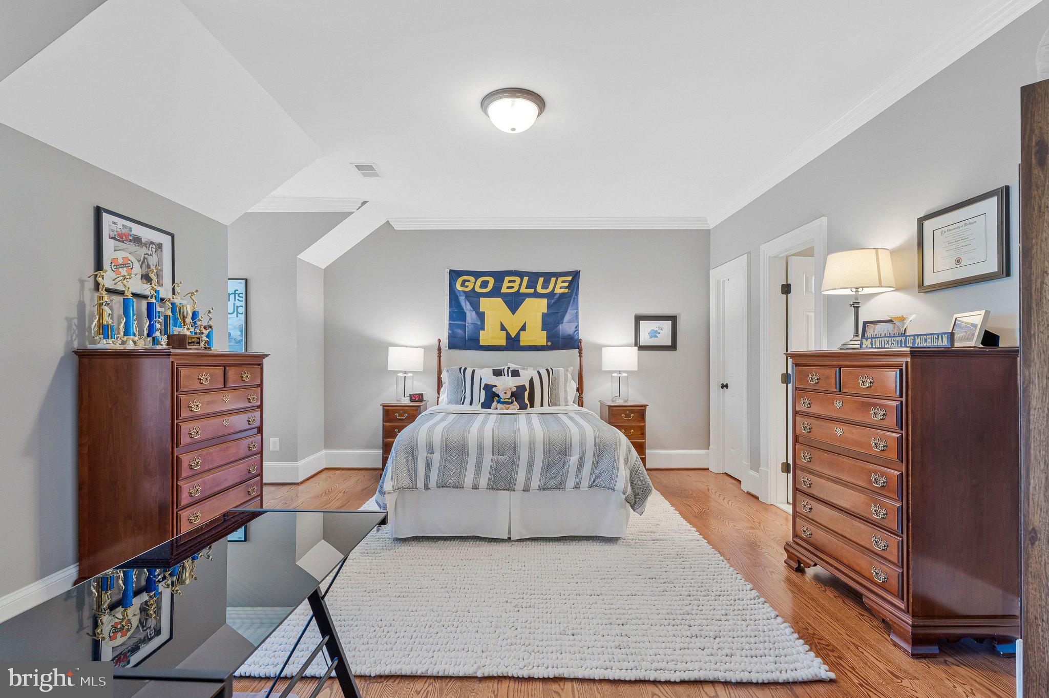 6807 Wemberly Way McLean, VA 22101 - Photo 37 of 82 Bedroom #3