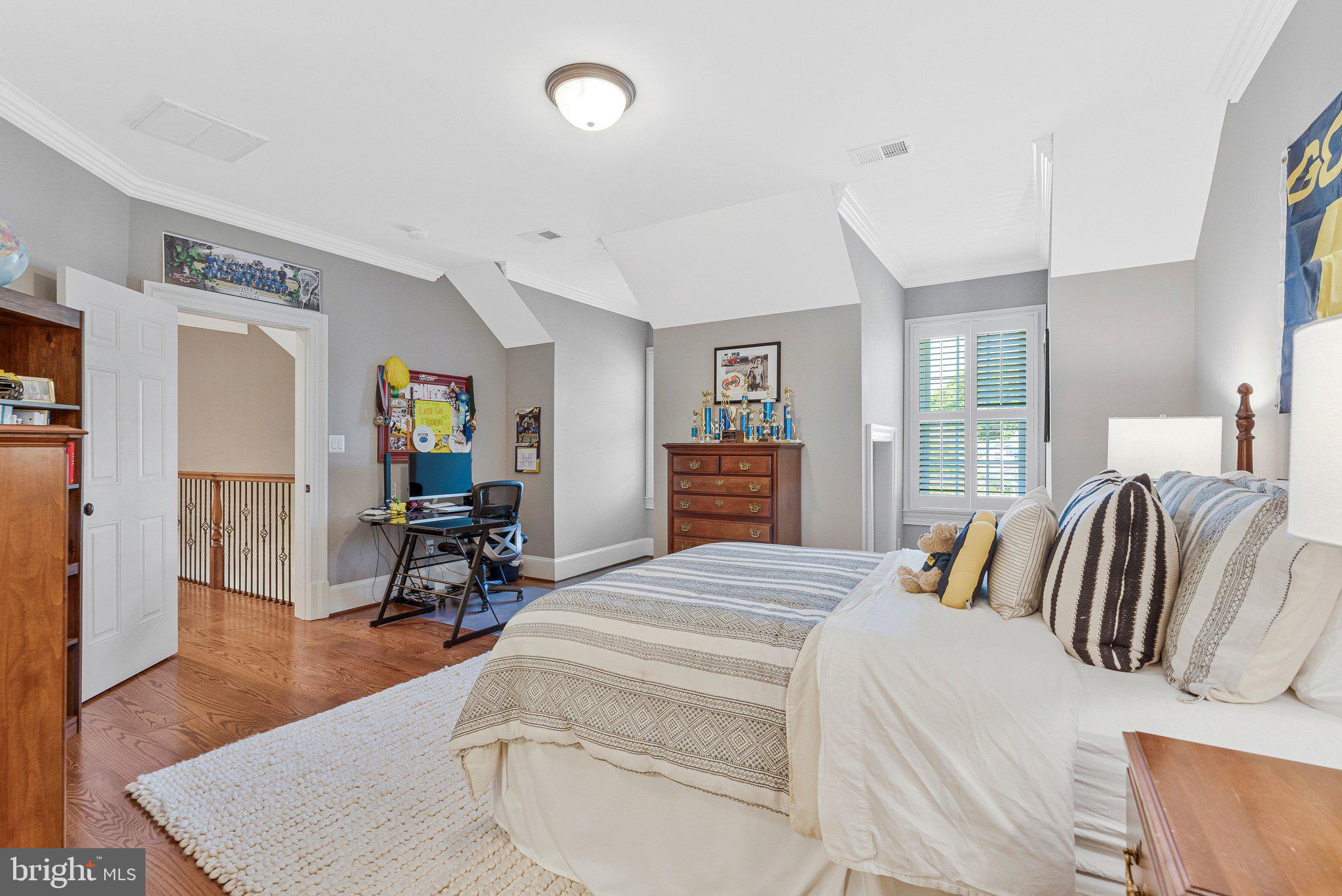 6807 Wemberly Way McLean, VA 22101 - Photo 38 of 82