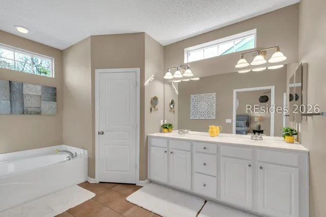 $450,000 | 29 Holly Ribbons Circle, Bluffton, SC 29909