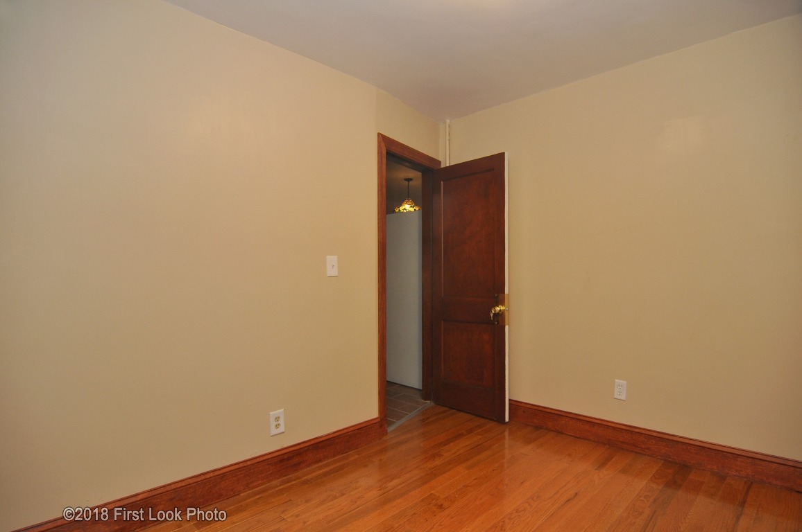 75 Madison Street Pawtucket, RI 02861 - Photo 9 of 30 Gallery Image 9