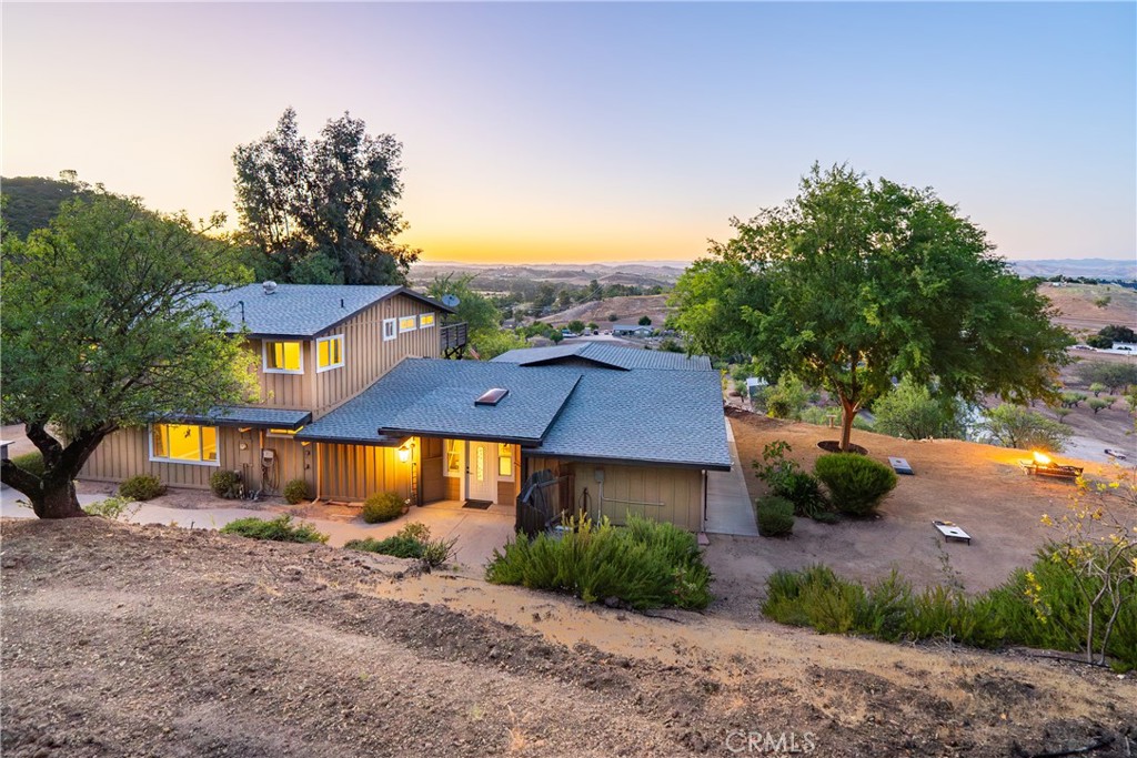 1745 Adelaida Road Paso Robles, CA 93446 - Photo 4 of 66