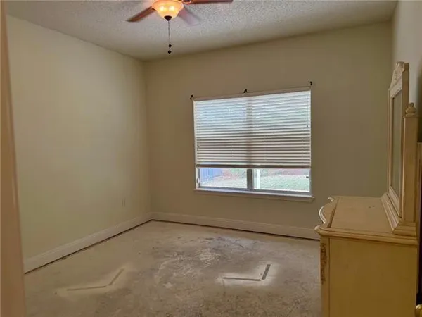 $349,500 | 205 Emerald Creek West, Abita Springs, LA 70420