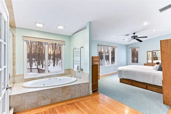 $895,000 | 9 Eagle Nest Drive, Lincoln, RI 02865