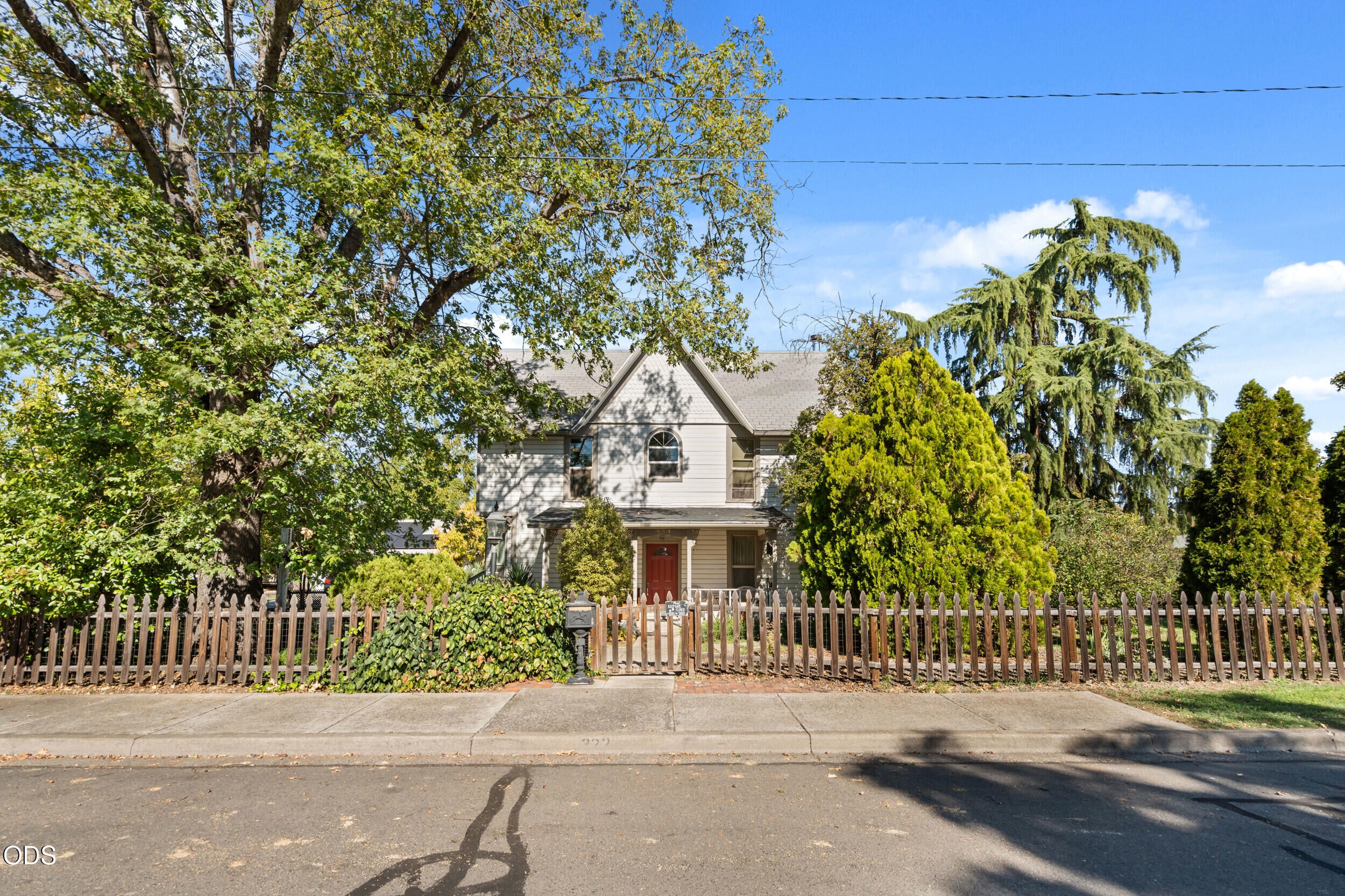 322 North 3rd Street Central Point, OR 97502 - Photo 22 of 76 Gallery Image 22