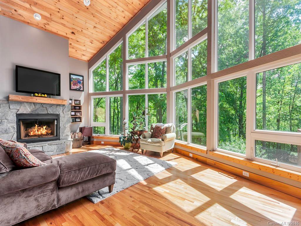 918 Long Branch Road Swannanoa, NC 28778 - Photo 4 of 24 Gallery Image 4
