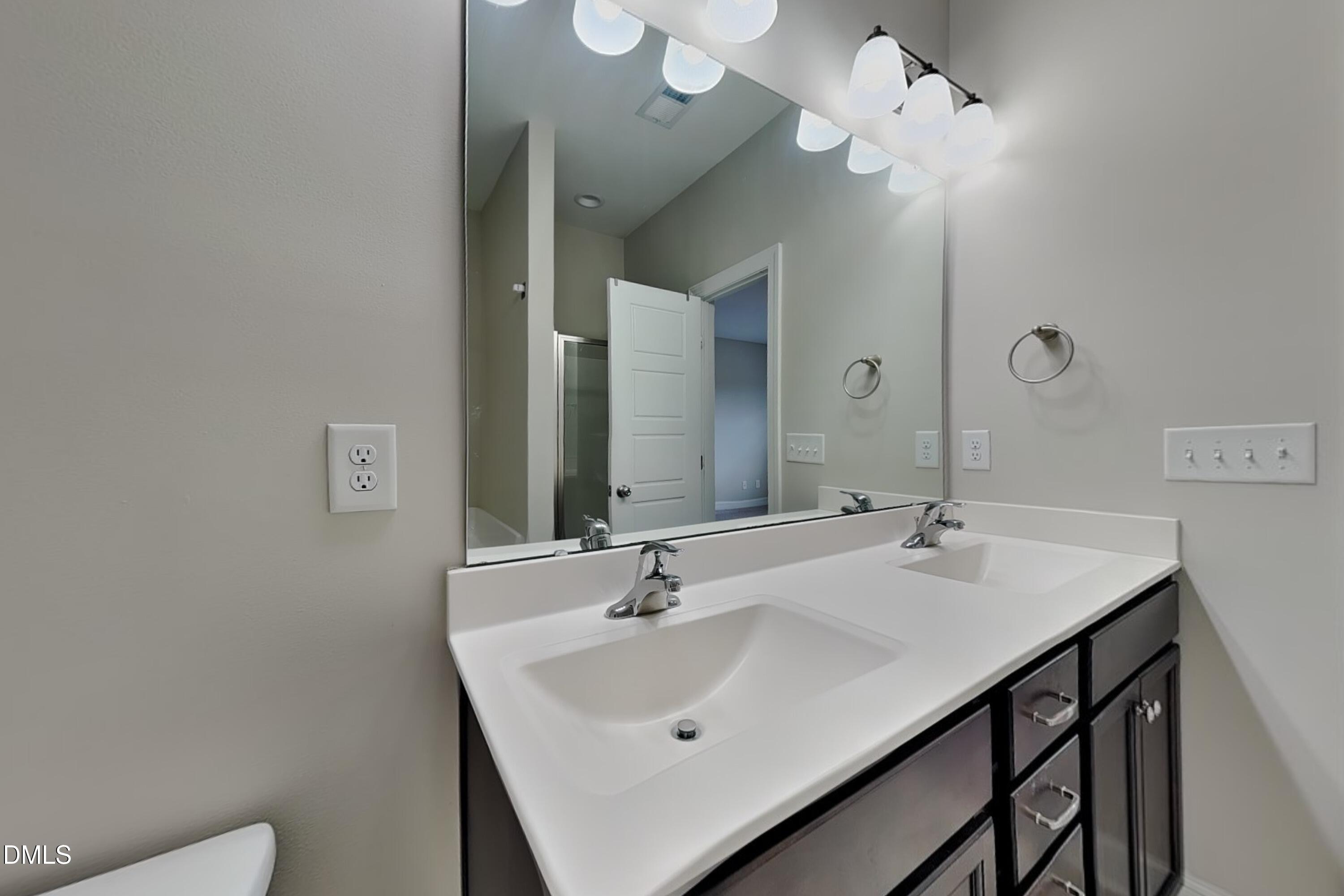 6321 Silver Creek Lane Raleigh, NC 27603 - Photo 12 of 23 11_Image_0CjPfXRU7b