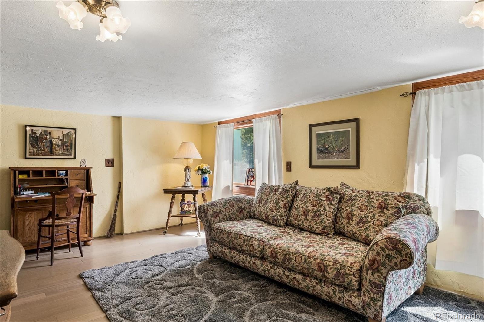 1833 Hidden Valley Road Sedalia, CO 80135 - Photo 17 of 48