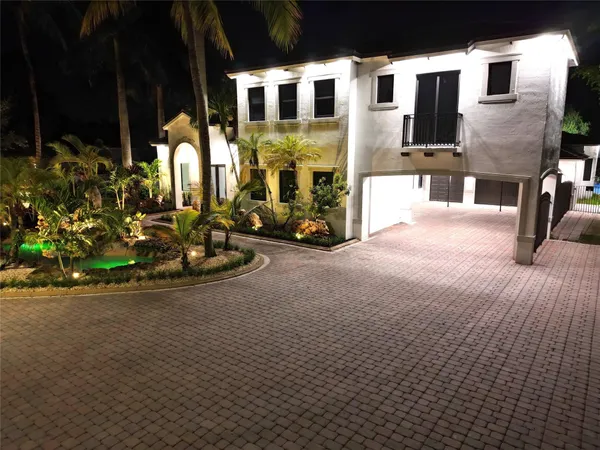 $2,599,999 | 2931 Southwest 139th Terrace, Davie, FL 33330