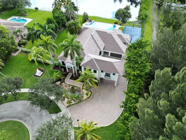 $2,599,999 | 2931 Southwest 139th Terrace, Davie, FL 33330
