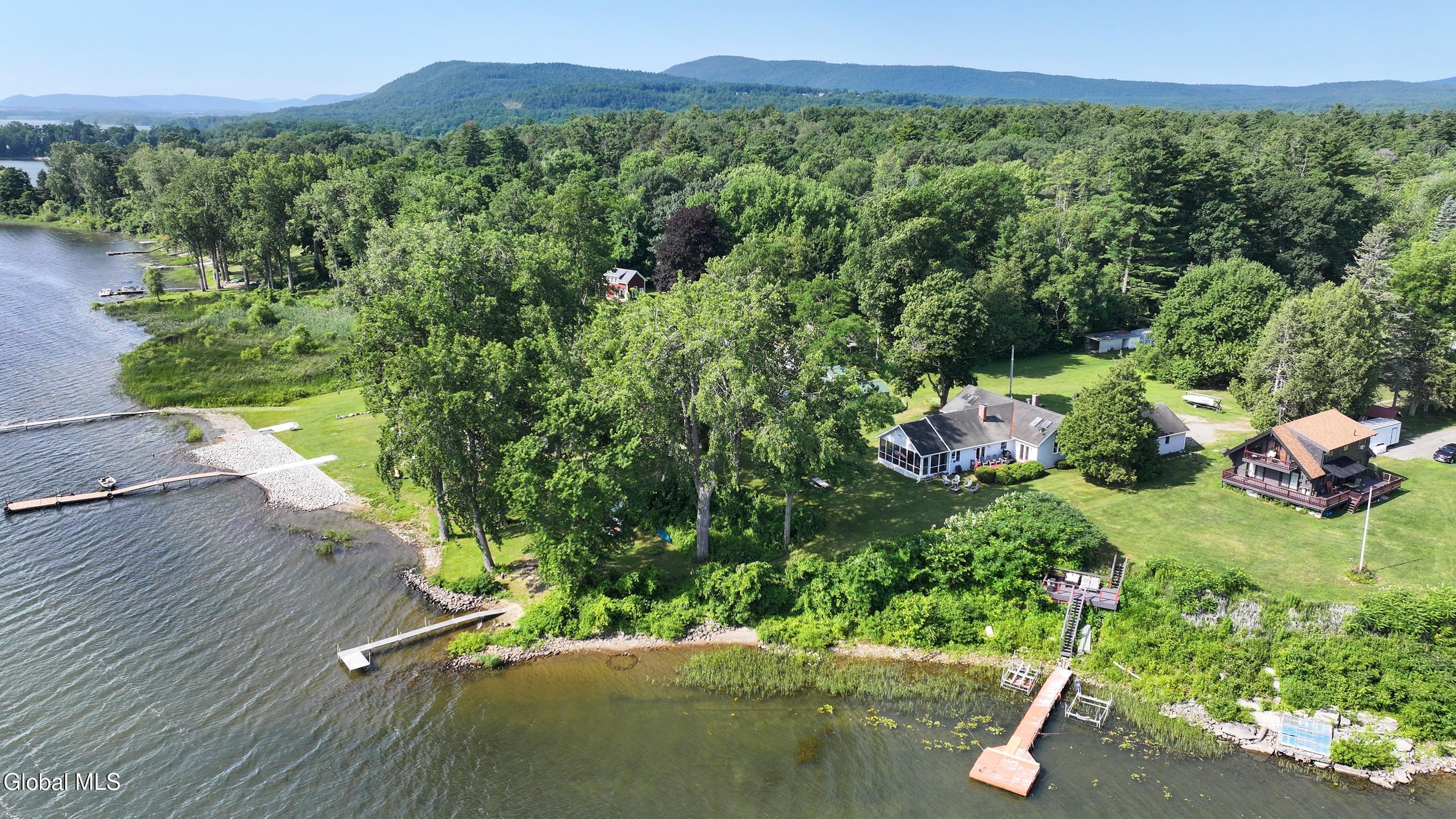 8 Berry Patch Way Crown Point, NY 12928 - Photo 11 of 39 1000008787