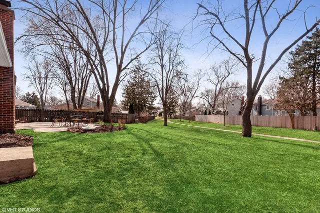 $6,500 | 1915 Farmington Court, Naperville, IL 60565