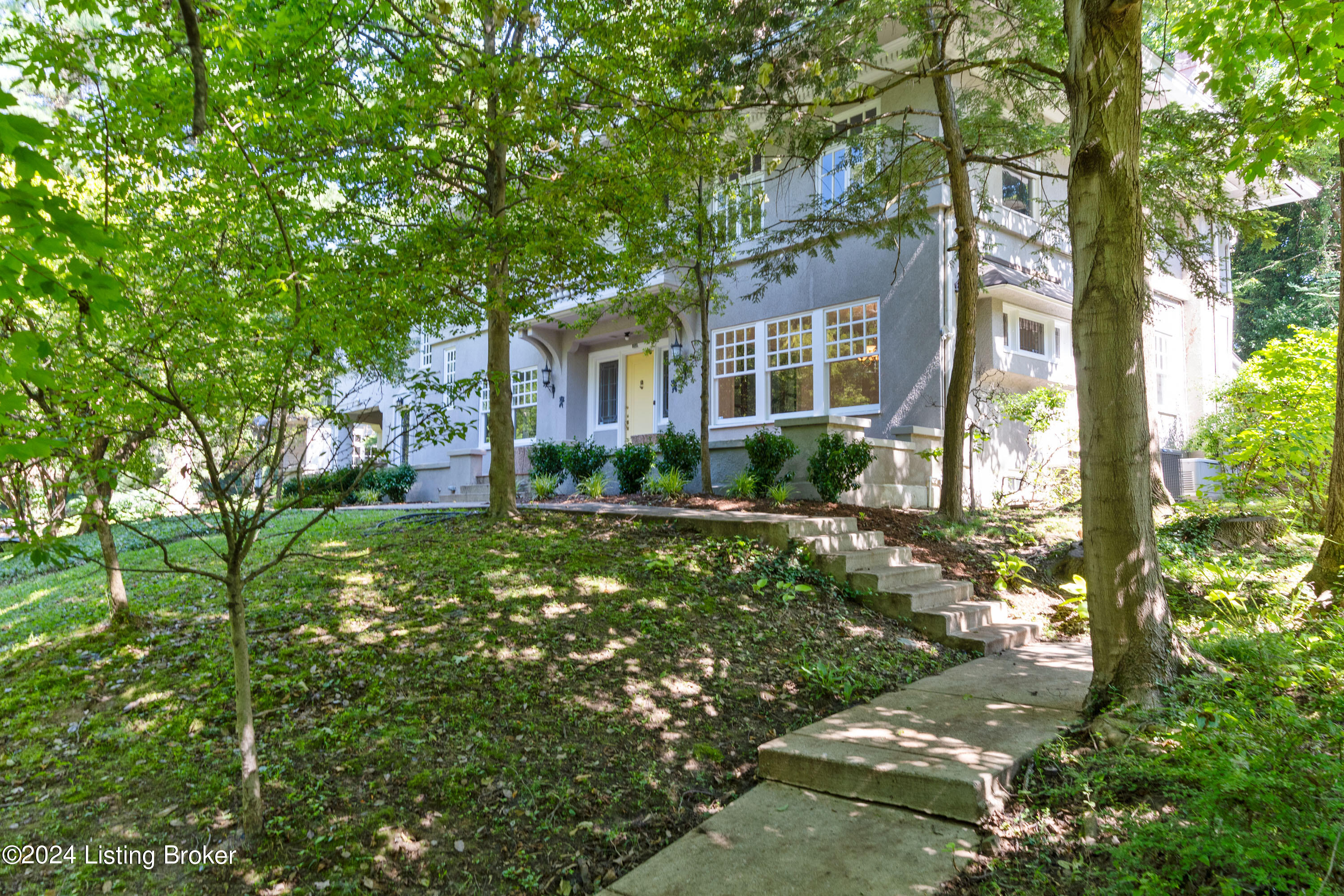 1552 Cherokee Road Louisville, KY 40205 - Photo 10 of 148 1552CherokeeRd - 20240613055